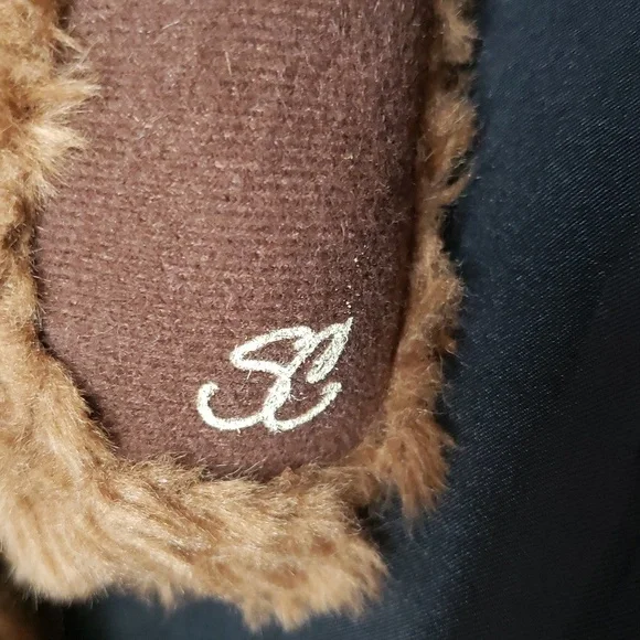 Ganz Cottage Collectibles NWT "Bentley" Teddy Bear in Green Sweater - Picture 3 of 6